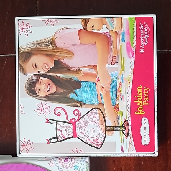 American Girl Truly ME Spinner Activity Set - Picture 5 of 10